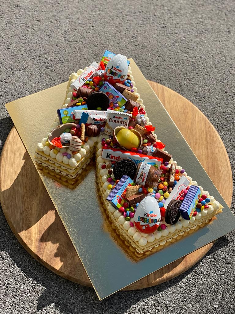 Naked Cake Zahlentorte für Kinder