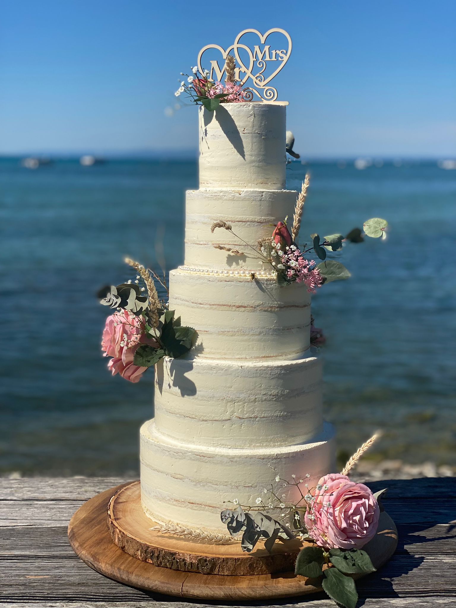 Hochzeitstorte Semi-Naked Cake