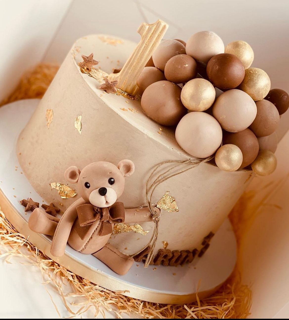 Bärchentorte mit Ballons