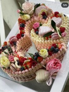 Naked Cake Doppelherztorte in pink