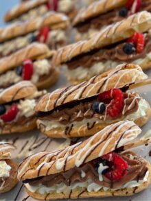 Eclair mit Doppelcreme